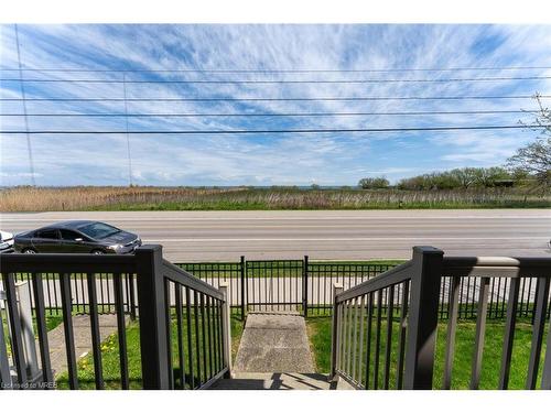 68-515 Winston Road S, Grimsby, ON - Outdoor With View