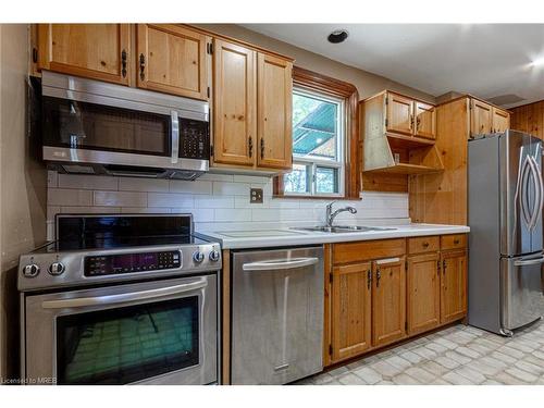 1597 Blanefield Road, Mississauga, ON - Indoor Photo Showing Kitchen With Double Sink