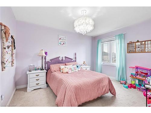 1 Academy Avenue, Wasaga Beach, ON - Indoor Photo Showing Bedroom