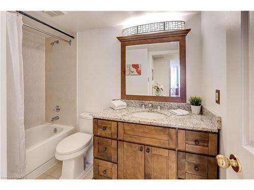 605-10 Malta Avenue, Brampton, ON - Indoor Photo Showing Bathroom