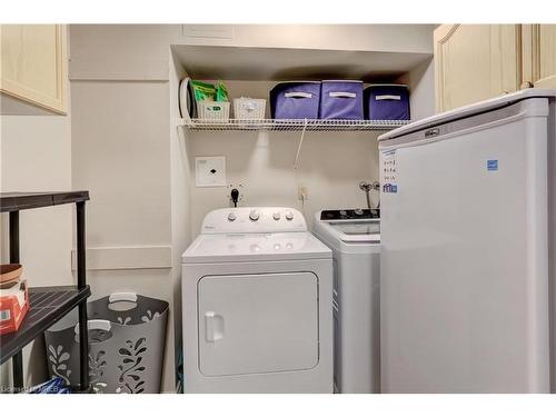 605-10 Malta Avenue, Brampton, ON - Indoor Photo Showing Laundry Room