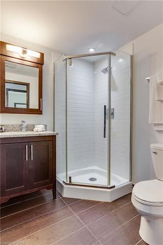 1517-1235 Richmond Street, London, ON - Indoor Photo Showing Bathroom