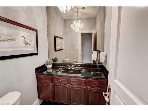 1301 Lindburgh Court, Mississauga, ON - Indoor Photo Showing Bathroom