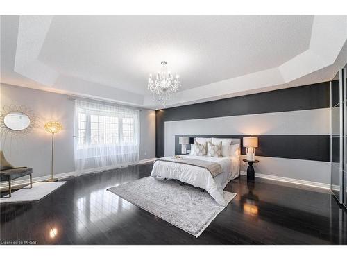 33 Rubysilver Drive, Brampton, ON - Indoor Photo Showing Bedroom