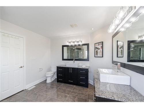 33 Rubysilver Drive, Brampton, ON - Indoor Photo Showing Bathroom