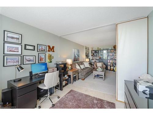 1605-55 Kingsbridge Garden Circle, Mississauga, ON - Indoor Photo Showing Office