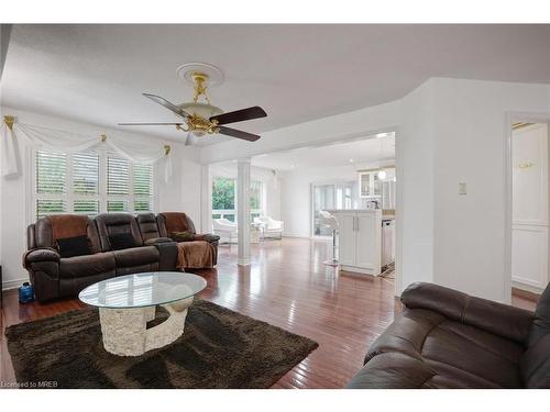57 Webb Avenue, Brantford, ON - Indoor Photo Showing Living Room