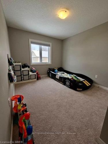 1026 Wright Drive, Midland, ON - Indoor Photo Showing Other Room