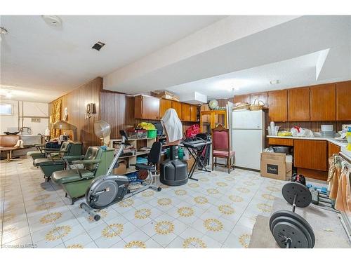 46 Goldsboro Road, Toronto, ON - Indoor Photo Showing Other Room