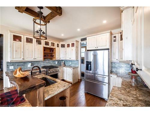 21 Blue Bay Lane, Kawartha Lakes, ON - Indoor Photo Showing Kitchen With Upgraded Kitchen