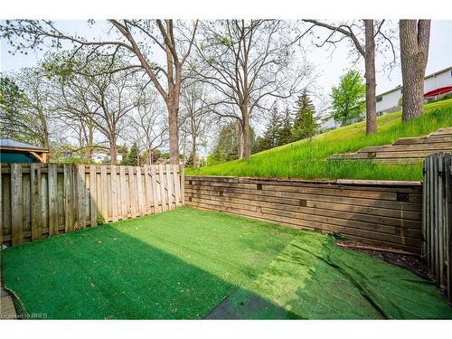 5-648 Doon Village Road, Kitchener, ON - Outdoor With Backyard