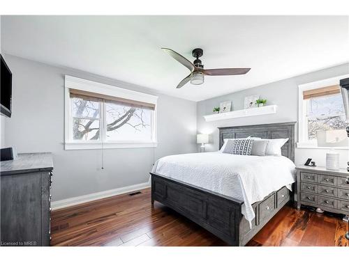 12925 Ninth Line, Halton Hills, ON - Indoor Photo Showing Bedroom