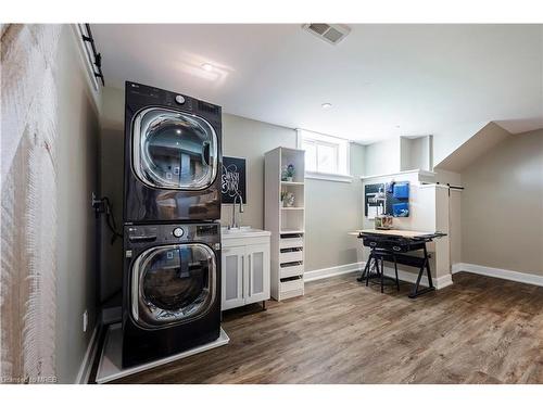 12925 Ninth Line, Halton Hills, ON - Indoor Photo Showing Laundry Room