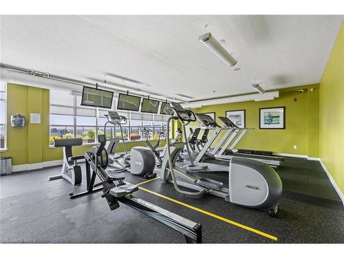 123-112 Benton Street, Kitchener, ON - Indoor Photo Showing Gym Room