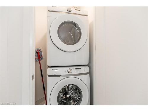212-1 Hume Street, Collingwood, ON - Indoor Photo Showing Laundry Room