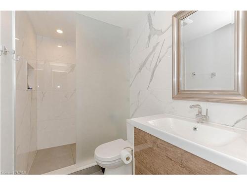 28-399 Vodden Street, Brampton, ON - Indoor Photo Showing Bathroom