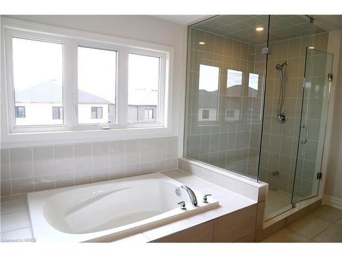 9 Rosanne Circle, Wasaga Beach, ON - Indoor Photo Showing Bathroom