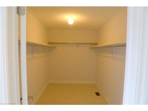 9 Rosanne Circle, Wasaga Beach, ON - Indoor With Storage