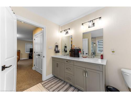 82 Optimist Drive, Talbotville, ON - Indoor Photo Showing Bathroom