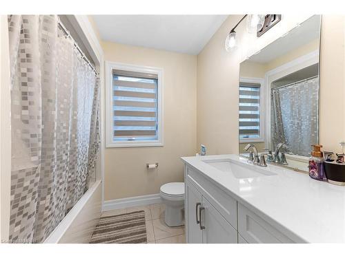 82 Optimist Drive, Talbotville, ON - Indoor Photo Showing Bathroom
