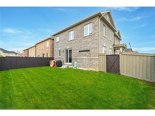 351 Royal West Drive Drive, Brampton, ON - Outdoor