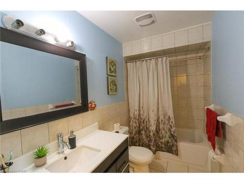 3163 Mallbridge Crescent, Mississauga, ON - Indoor Photo Showing Bathroom