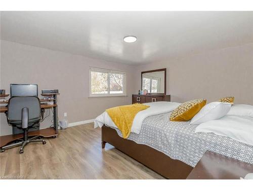 119-51 Paulander Drive, Kitchener, ON - Indoor Photo Showing Bedroom