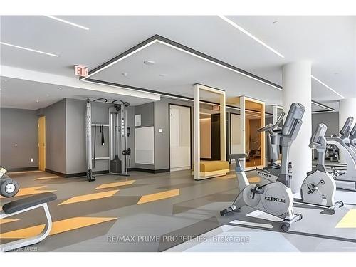 2805-30 Roehampton Avenue, Toronto, ON - Indoor Photo Showing Gym Room