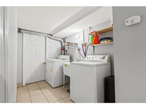 207 Beaver Street, Thorold, ON - Indoor Photo Showing Laundry Room