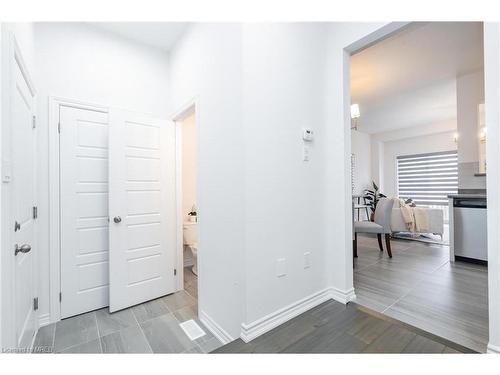 25 Elsegood Drive, Guelph, ON - Indoor Photo Showing Other Room