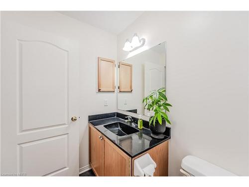 22 Albery Road, Brampton, ON - Indoor Photo Showing Bathroom