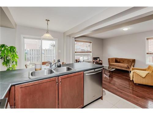 22 Albery Road, Brampton, ON - Indoor Photo Showing Kitchen With Double Sink