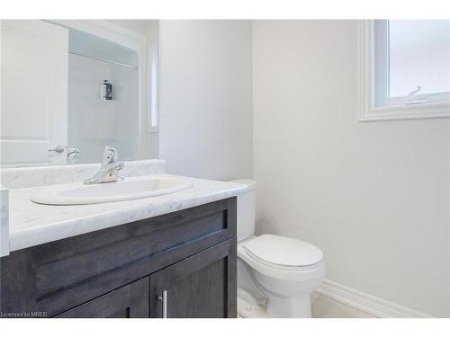 121 Sunflower Place, Welland, ON - Indoor Photo Showing Bathroom