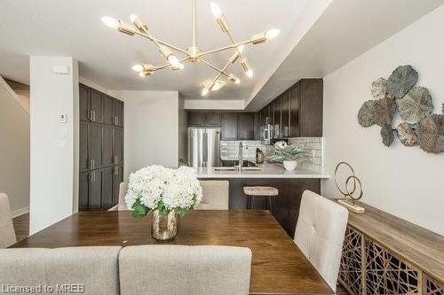 38-420 Linden Drive, Cambridge, ON - Indoor Photo Showing Dining Room