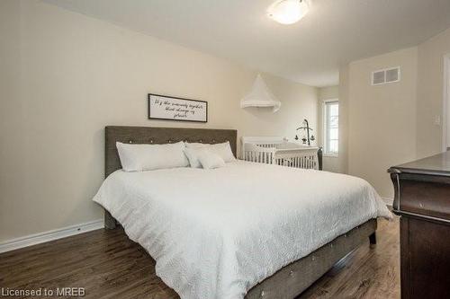 38-420 Linden Drive, Cambridge, ON - Indoor Photo Showing Bedroom