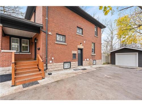 5835 Brookfield Avenue, Niagara Falls, ON - Outdoor With Exterior