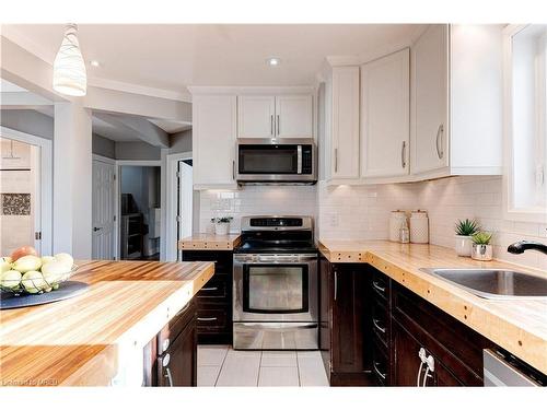 57 Berry Avenue, Hamilton, ON - Indoor Photo Showing Kitchen