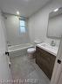 1-18 Ewing Street, Georgetown, ON  - Indoor Photo Showing Bathroom 