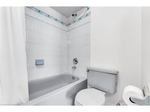 3677 Freeman Terrace, Mississauga, ON - Indoor Photo Showing Bathroom