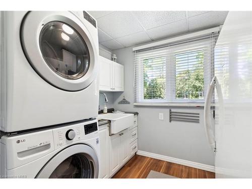 1012 Mill Street, Muskoka Lakes, ON - Indoor Photo Showing Laundry Room