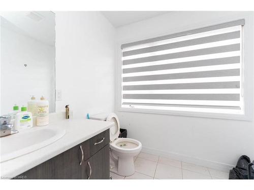 30-520 Grey Street Street, Brantford, ON - Indoor Photo Showing Bathroom
