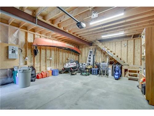 1428 North Mary Lake Road, Huntsville, ON - Indoor Photo Showing Basement