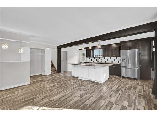 329 Collins Drive, Orillia, ON - Indoor Photo Showing Kitchen