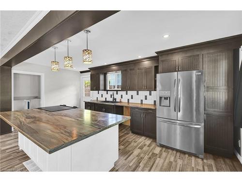 329 Collins Drive, Orillia, ON - Indoor Photo Showing Kitchen