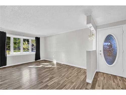 329 Collins Drive, Orillia, ON - Indoor Photo Showing Other Room