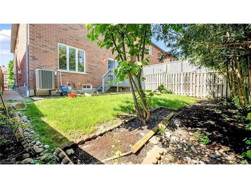 1530 Portsmouth Place, Mississauga, ON - Outdoor