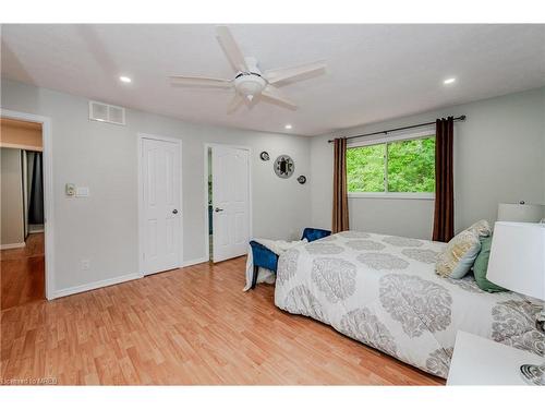 250 Driftwood Drive, Kitchener, ON - Indoor Photo Showing Bedroom