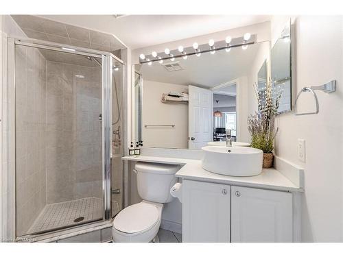 2111-155 Beecroft Road, Toronto, ON - Indoor Photo Showing Bathroom