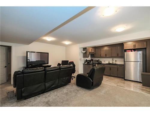 1552 Bowler Drive, Windsor, ON - Indoor Photo Showing Kitchen