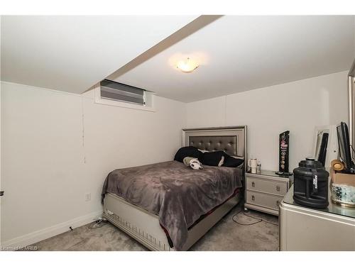 1552 Bowler Drive, Windsor, ON - Indoor Photo Showing Bedroom